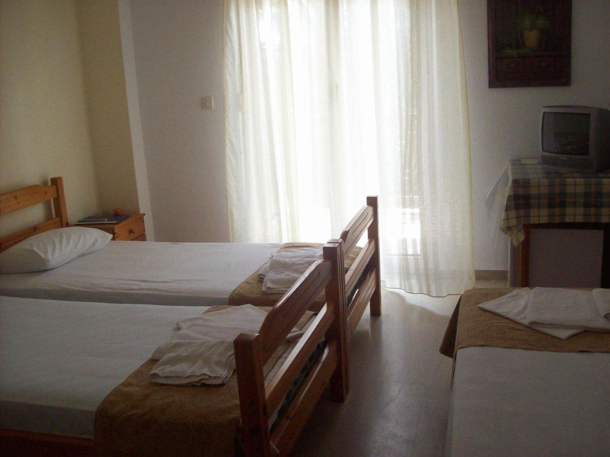 Aquarius Hotel Fourka Cameră foto